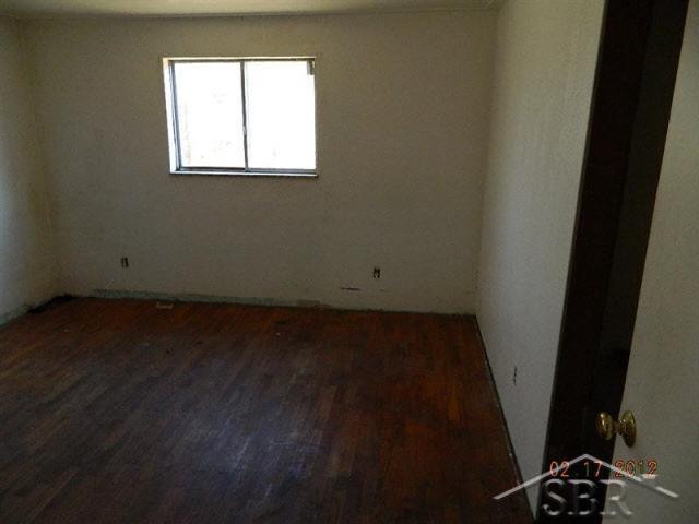 5061 South Chapin Road Merrill, MI 48637 - Photo 2 of 4 20091259-5.JPG