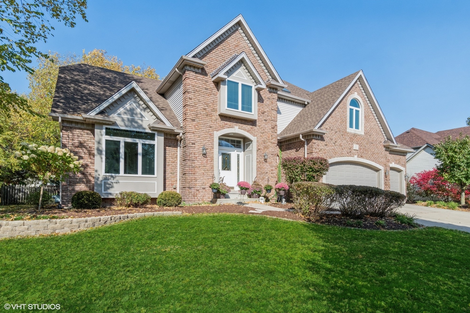 2607 Freeland Circle, Naperville, IL 60564 Compass