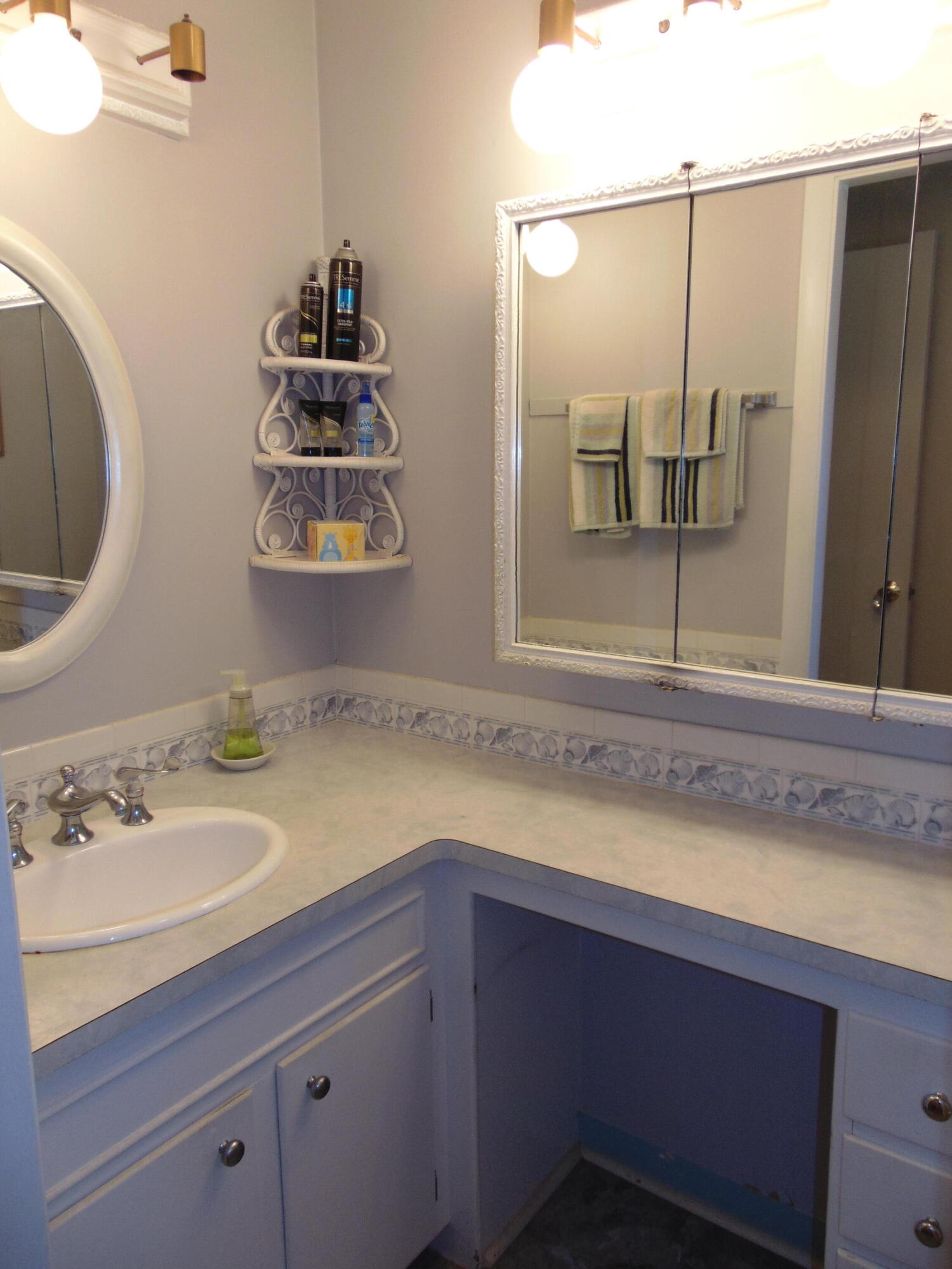 609 Waldoboro Road Jefferson, ME 04348 - Photo 28 of 31 Half bath