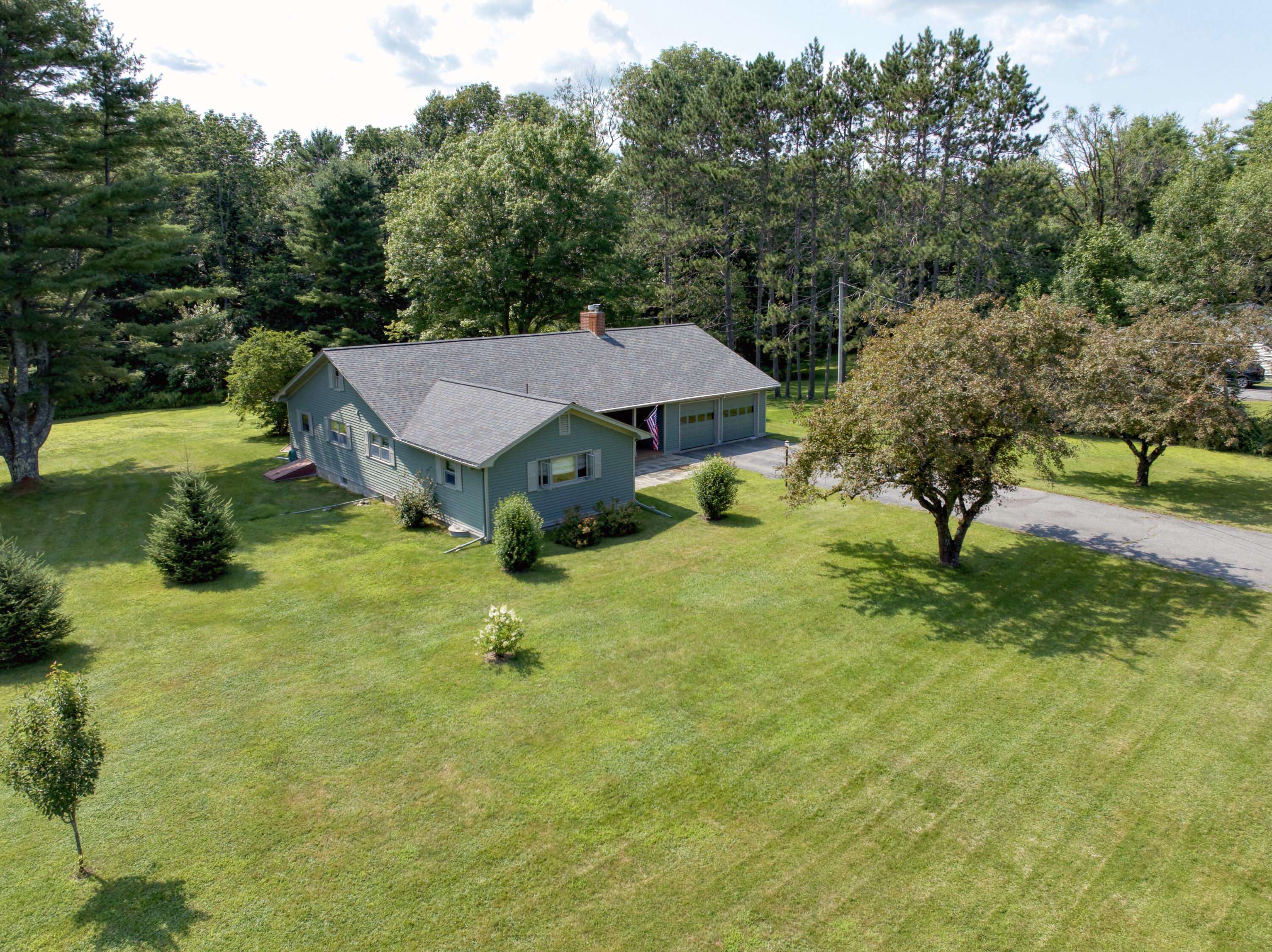 609 Waldoboro Road Jefferson, ME 04348 - Photo 3 of 31 LeRoy ext side