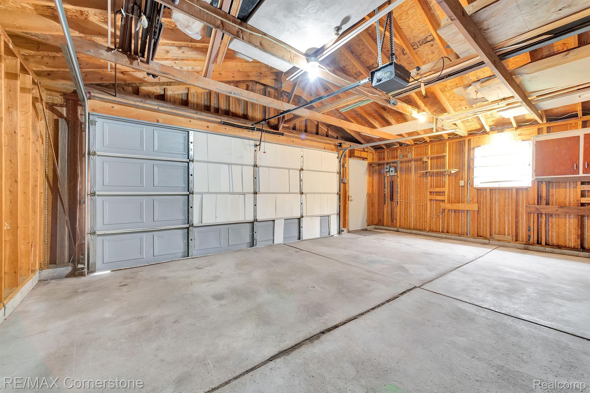 1344 North Sheldon Road Canton, MI 48187 - Photo 24 of 34 Garage