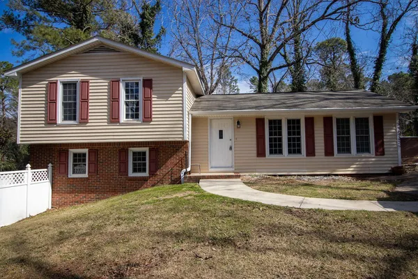 $2,000 | 36 Converse Drive, Aiken, SC 29803