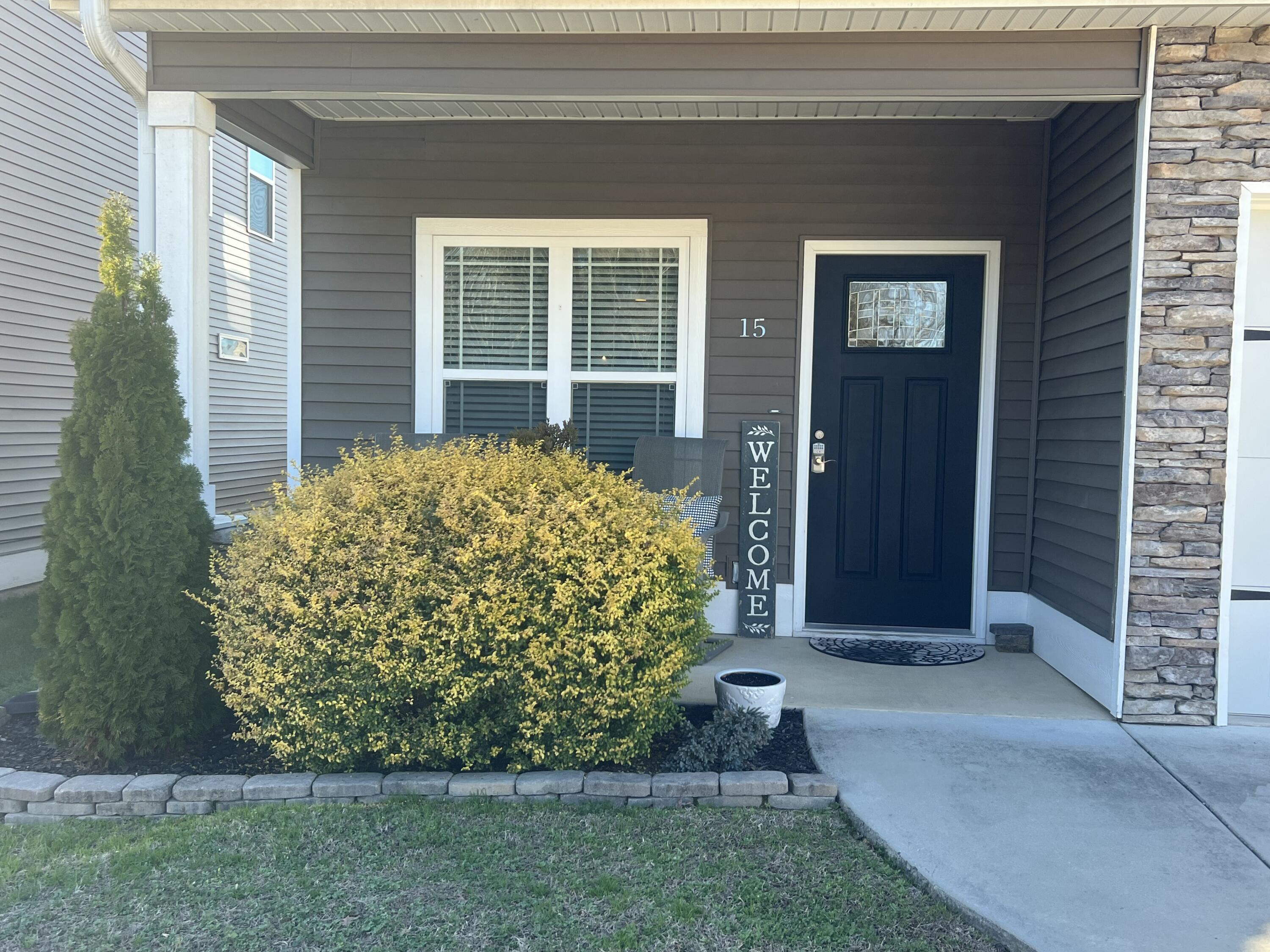 15 Georgetown Drive Ringgold, GA 30736 - Photo 3 of 45 Front Porch