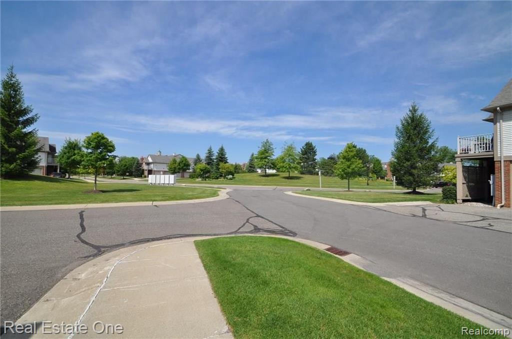 3395 Tremonte Circle, Unit 203 Rochester, MI 48306 - Photo 20 of 25
