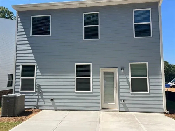 $2,100 | 127 Berry Drive, Unit 127, Dawsonville, GA 30534