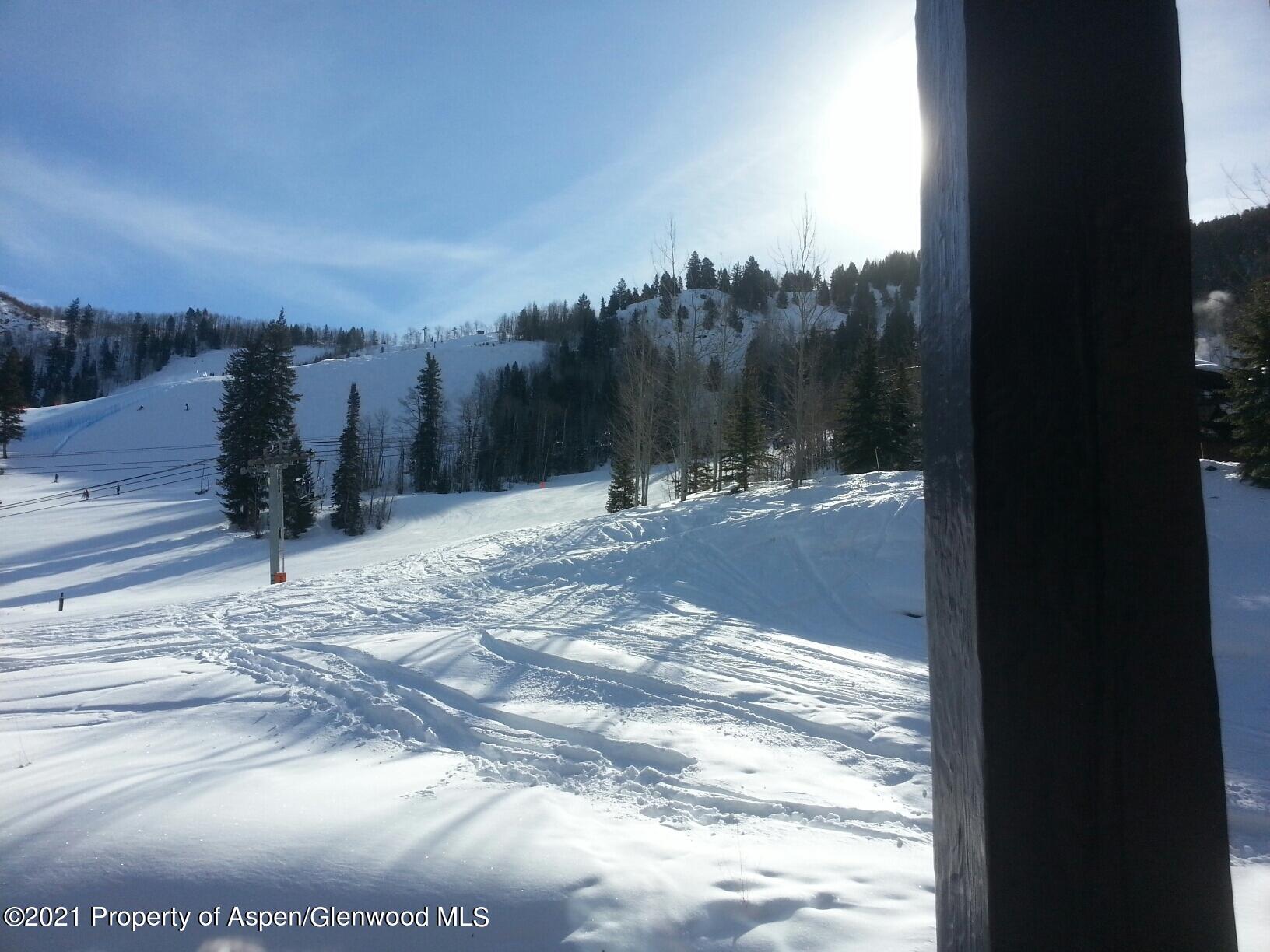 75 Prospector Road, Unit 8305 SUMMER Aspen, CO 81611 - Photo 17 of 19 20200120_105838