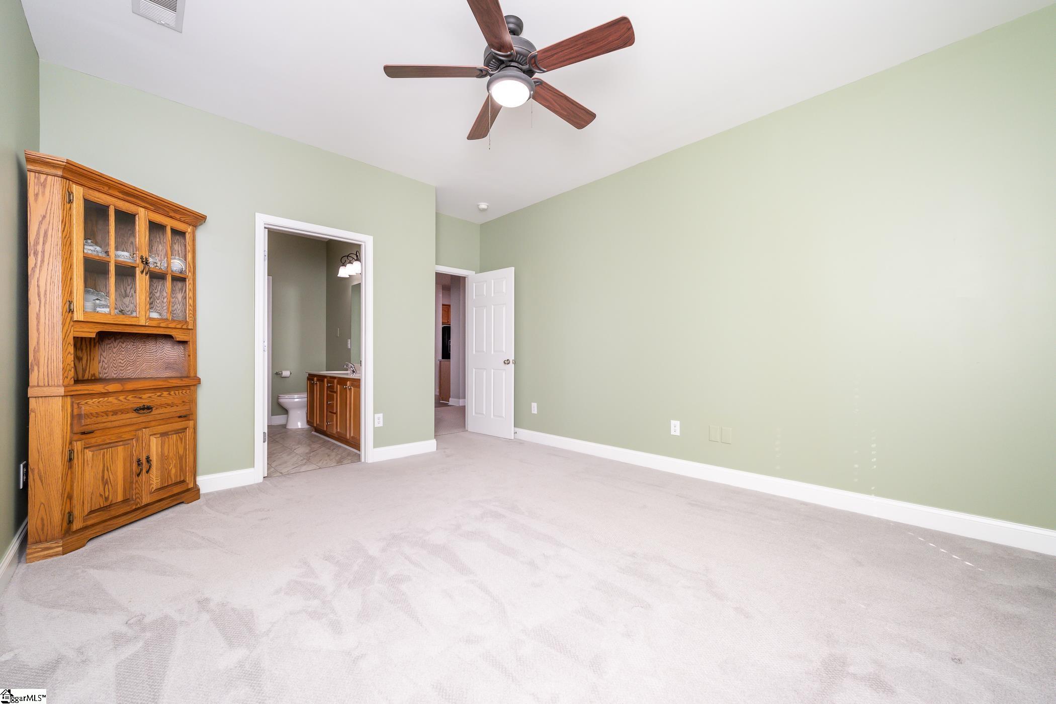 148 Trailside Lane Greenville, SC 29607 - Photo 12 of 31