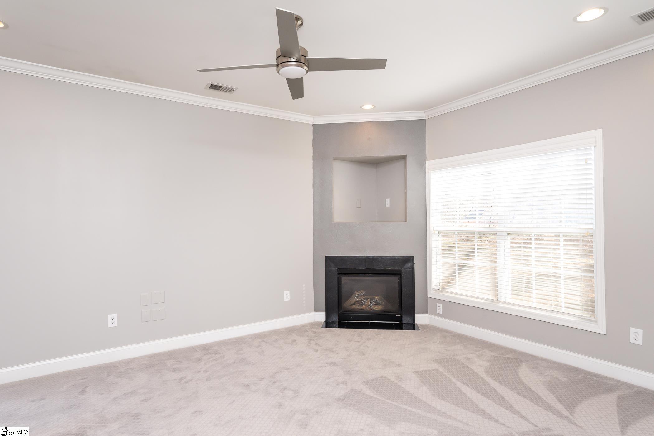 148 Trailside Lane Greenville, SC 29607 - Photo 4 of 31