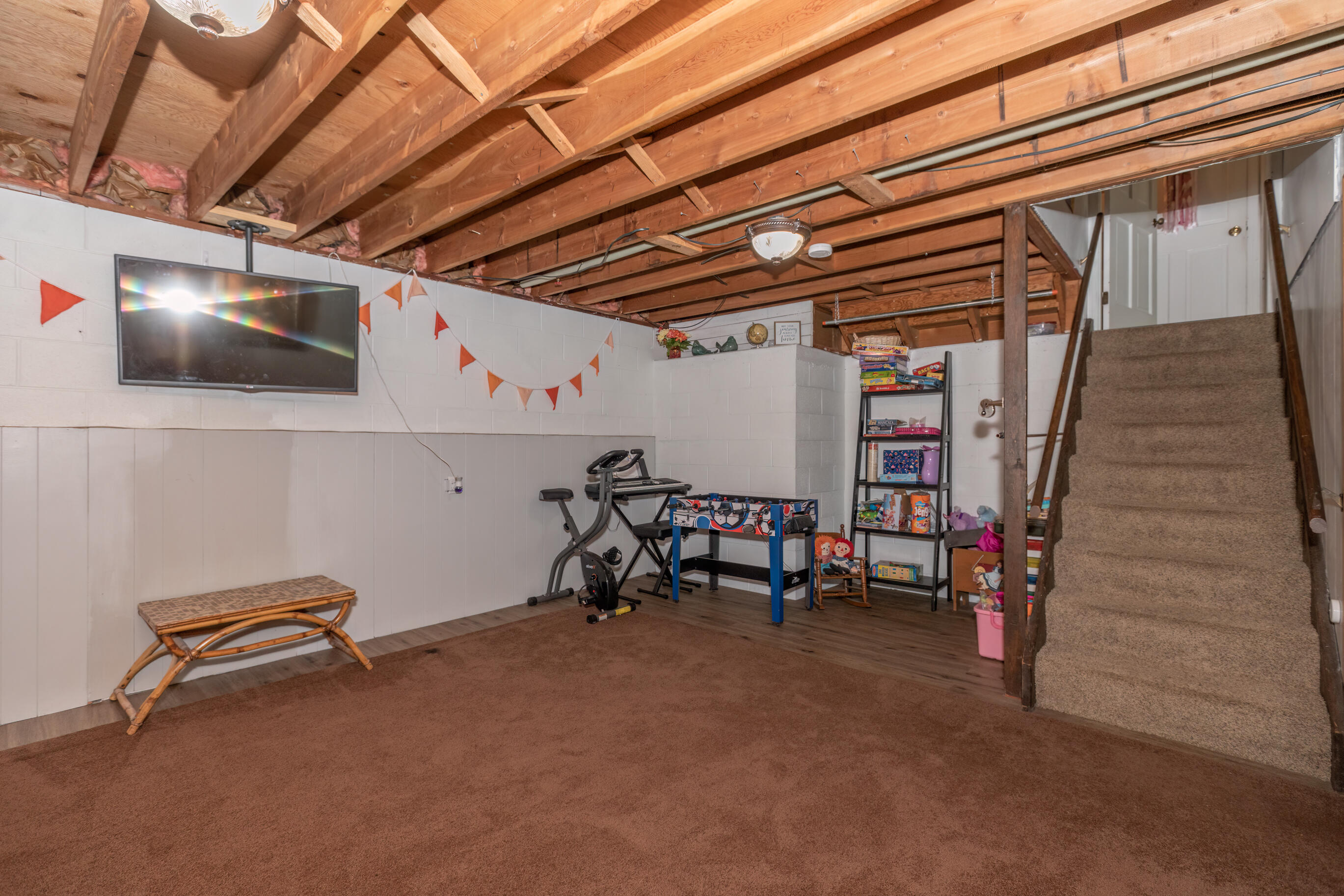 1347 Robin Road Muskegon, MI 49445 - Photo 30 of 38 31