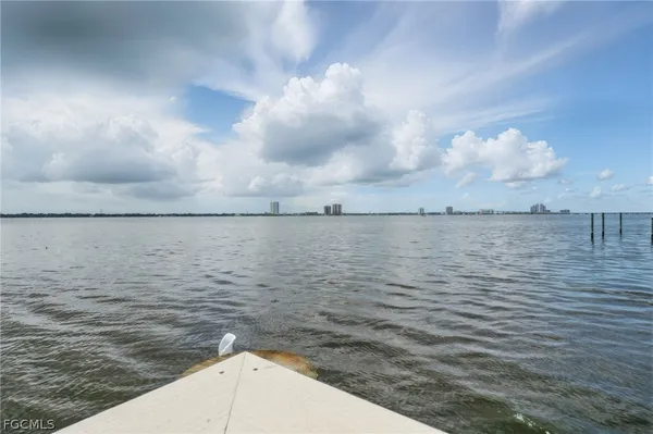 $220,000 | 5554 Sir Walters Way, North Fort Myers, FL 33917