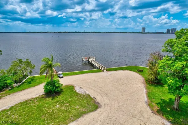 $220,000 | 5554 Sir Walters Way, North Fort Myers, FL 33917