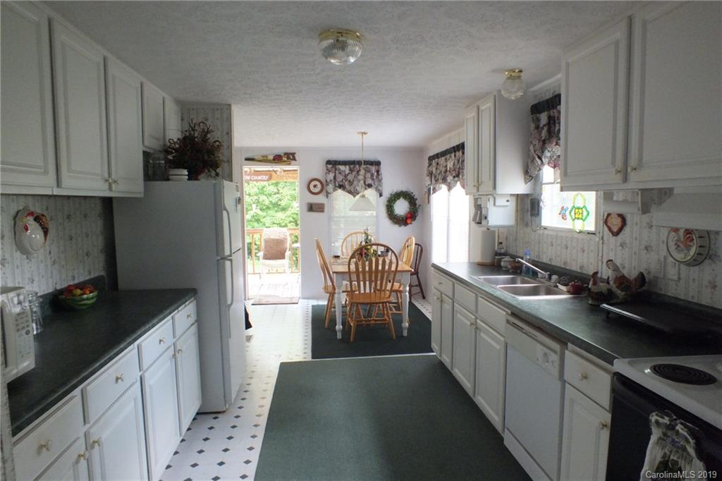 231 Spruce Flats Road Maggie Valley, NC 28751 - Photo 10 of 41 Gallery Image 10