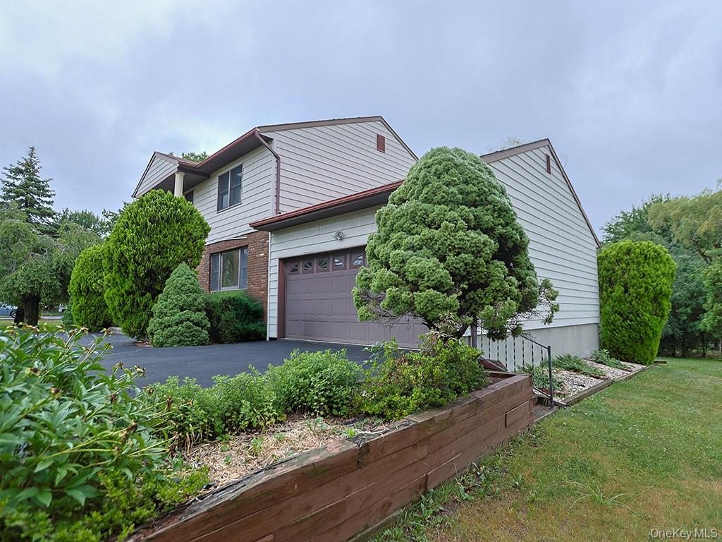 25 Georges Road Middletown, NY 10941 - Photo 32 of 38