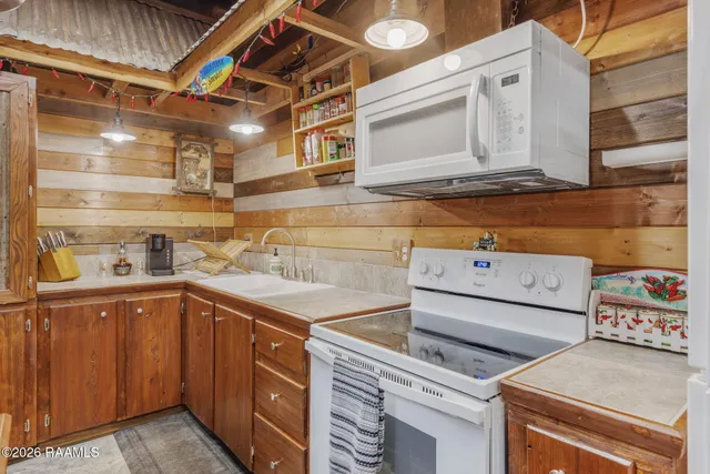 $199,000 | 1054 Preston Broussard Road, Arnaudville, LA 70512