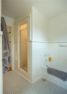 $735,000 | 604 West 70th Street, Kansas City, MO 64113