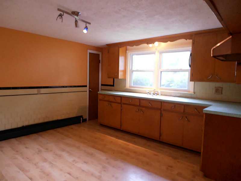 71 Pichette Boulevard Woonsocket, RI 02895 - Photo 3 of 8 Kitchen. Unit #1 Alternate view of kitchen