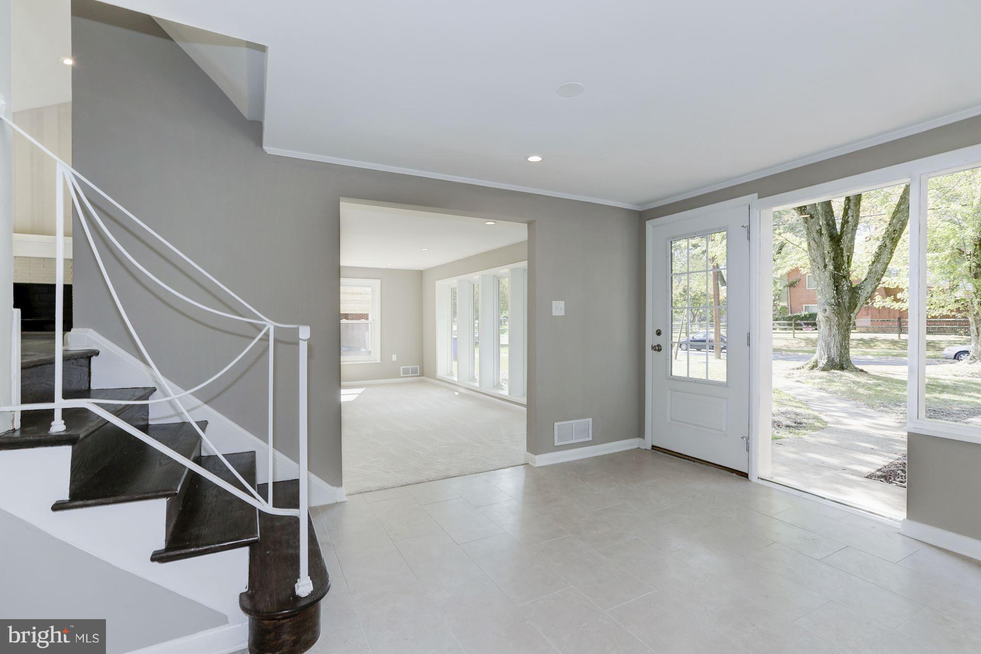 1605 Ladd Street Silver Spring, MD 20902 - Photo 3 of 30 Interior (General)