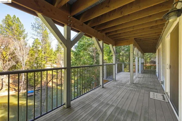 $1,350,000 | 20602 Longridge Court, Groveland, CA 95321