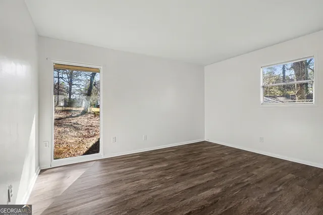 $1,800 | 2505 Shiloh Drive, Decatur, GA 30034