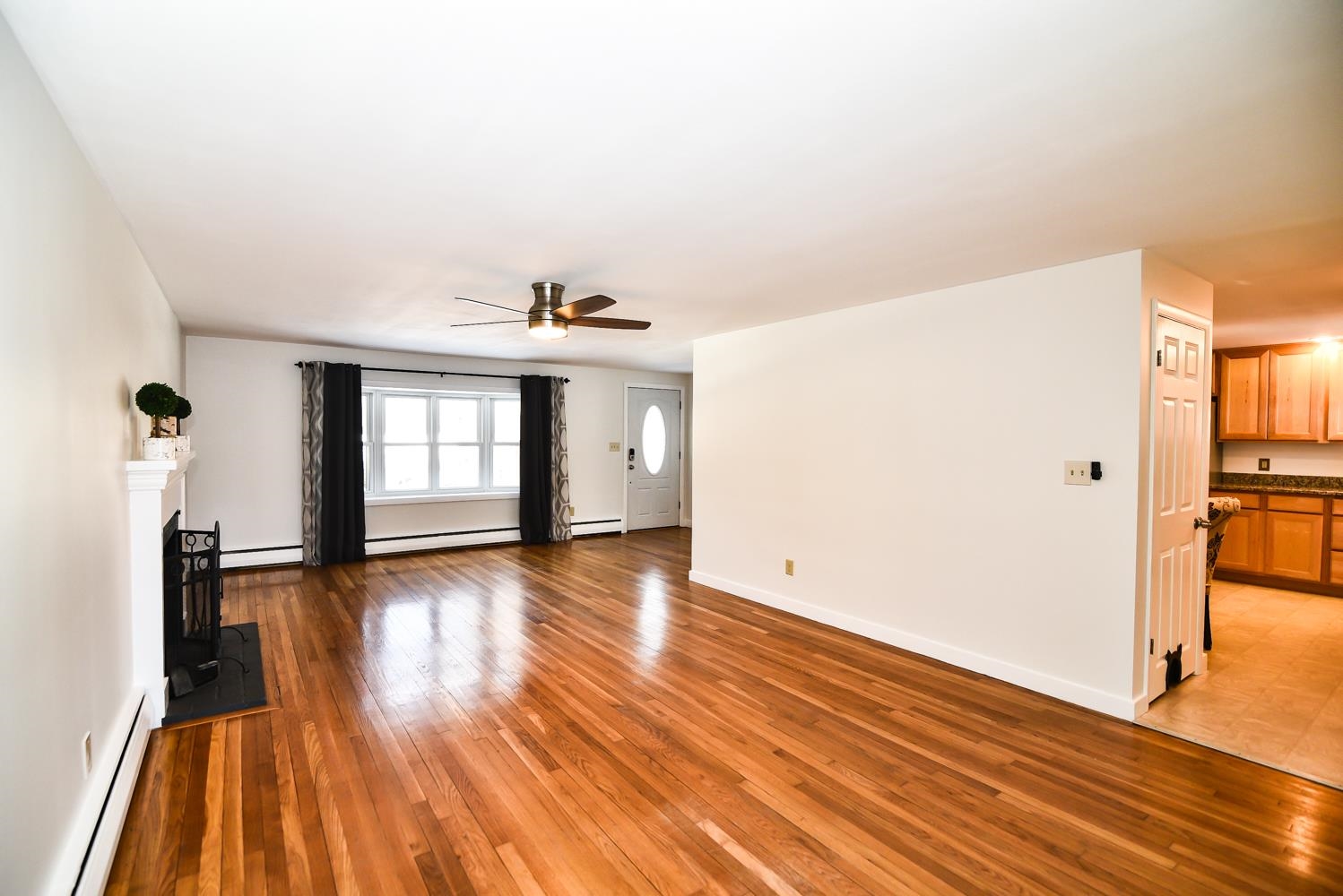 7 Birch Lane Atkinson, NH 03811 - Photo 15 of 43