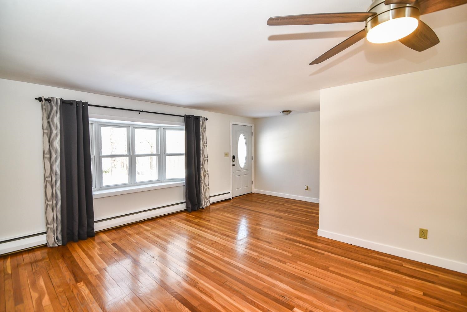 7 Birch Lane Atkinson, NH 03811 - Photo 19 of 43