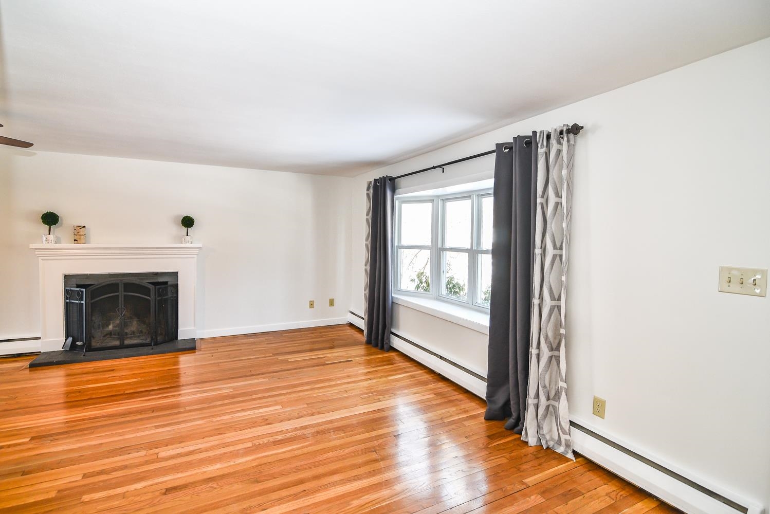 7 Birch Lane Atkinson, NH 03811 - Photo 20 of 43