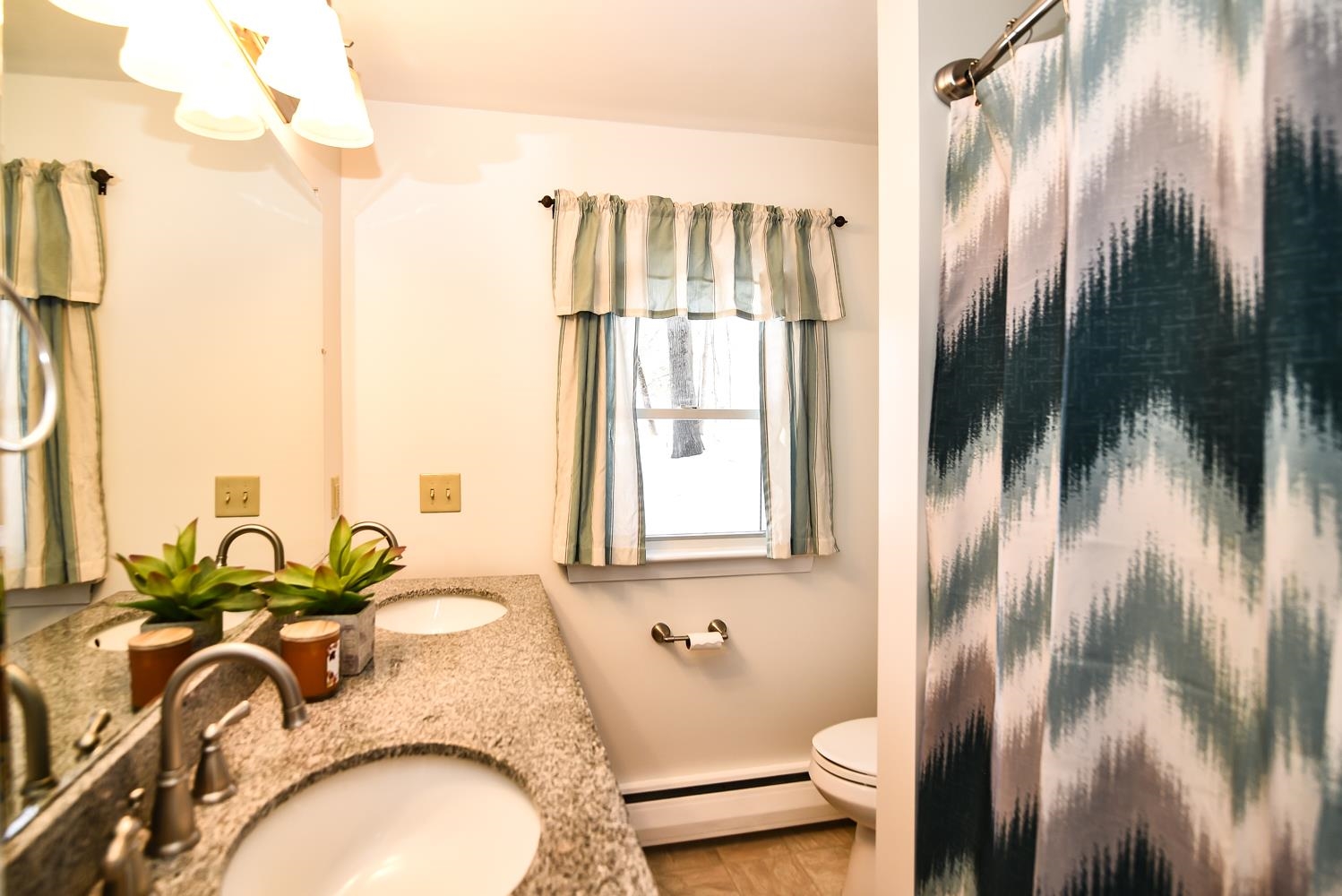 7 Birch Lane Atkinson, NH 03811 - Photo 25 of 43