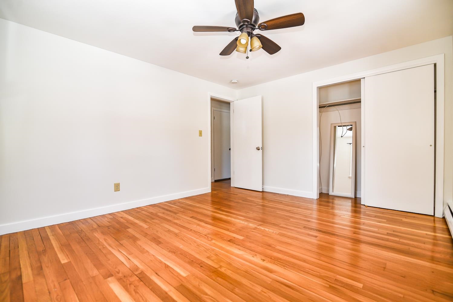 7 Birch Lane Atkinson, NH 03811 - Photo 28 of 43