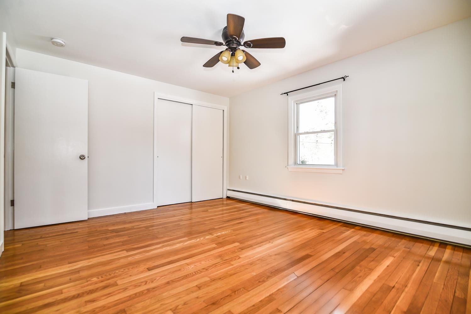 7 Birch Lane Atkinson, NH 03811 - Photo 31 of 43