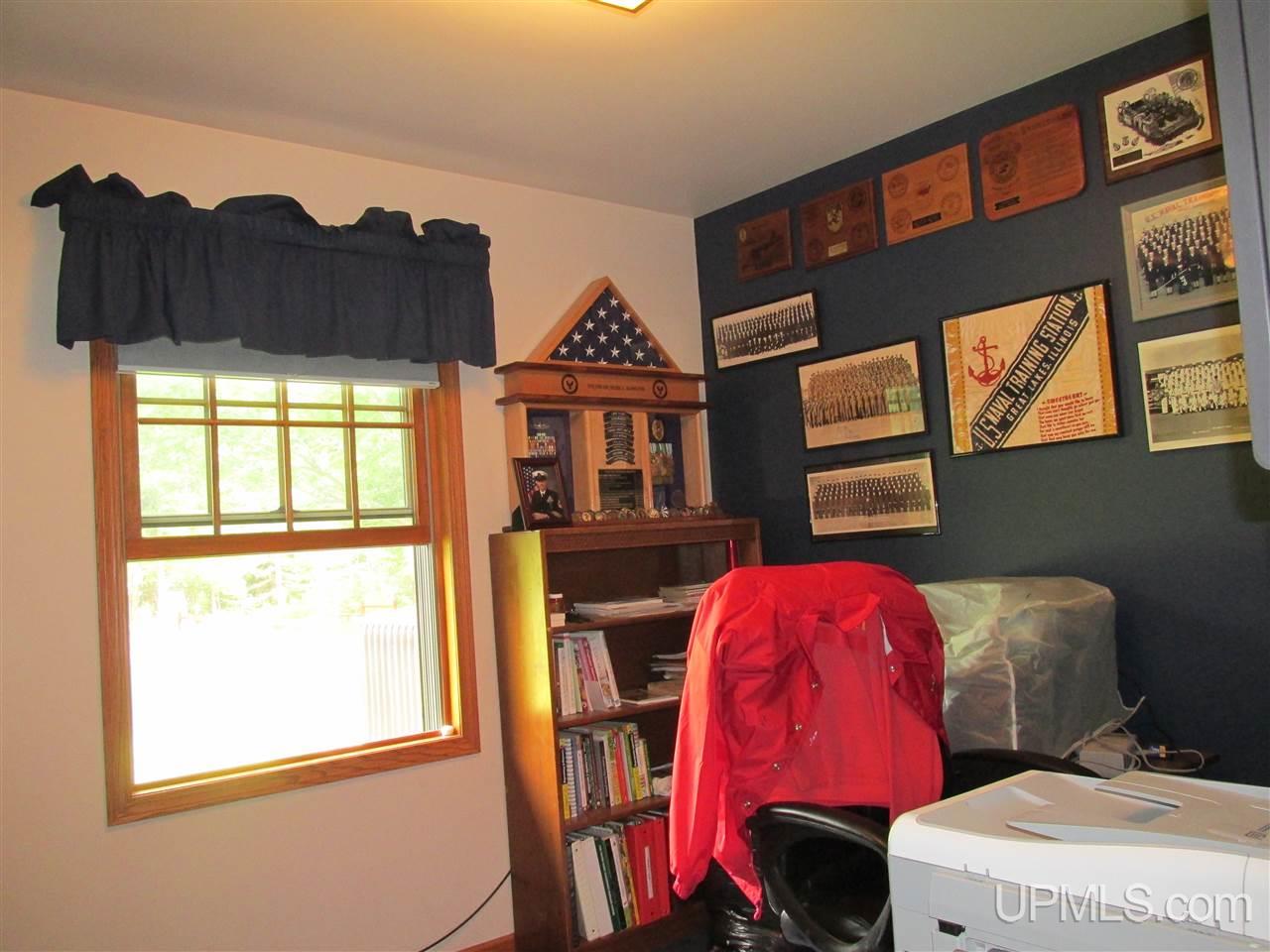 6988 L 5 Escanaba, MI 49829 - Photo 14 of 39