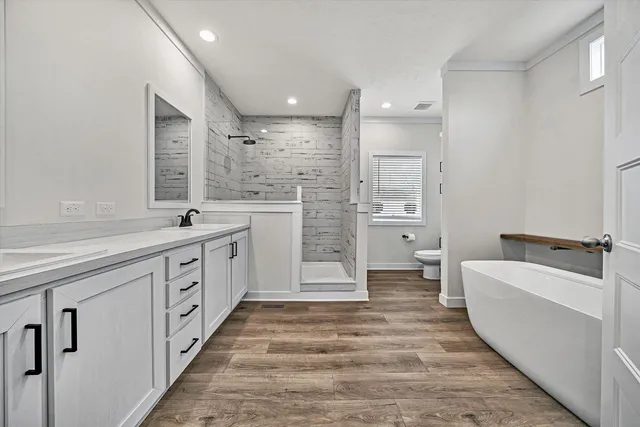 $369,000 | 3648 McDaniel Drive, Salem, VA 24153