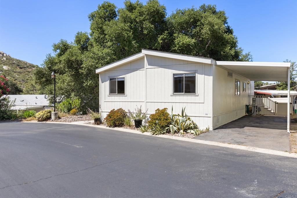 3505 Alpine Boulevard, Unit 29 Alpine, CA 91901 - Photo 33 of 35