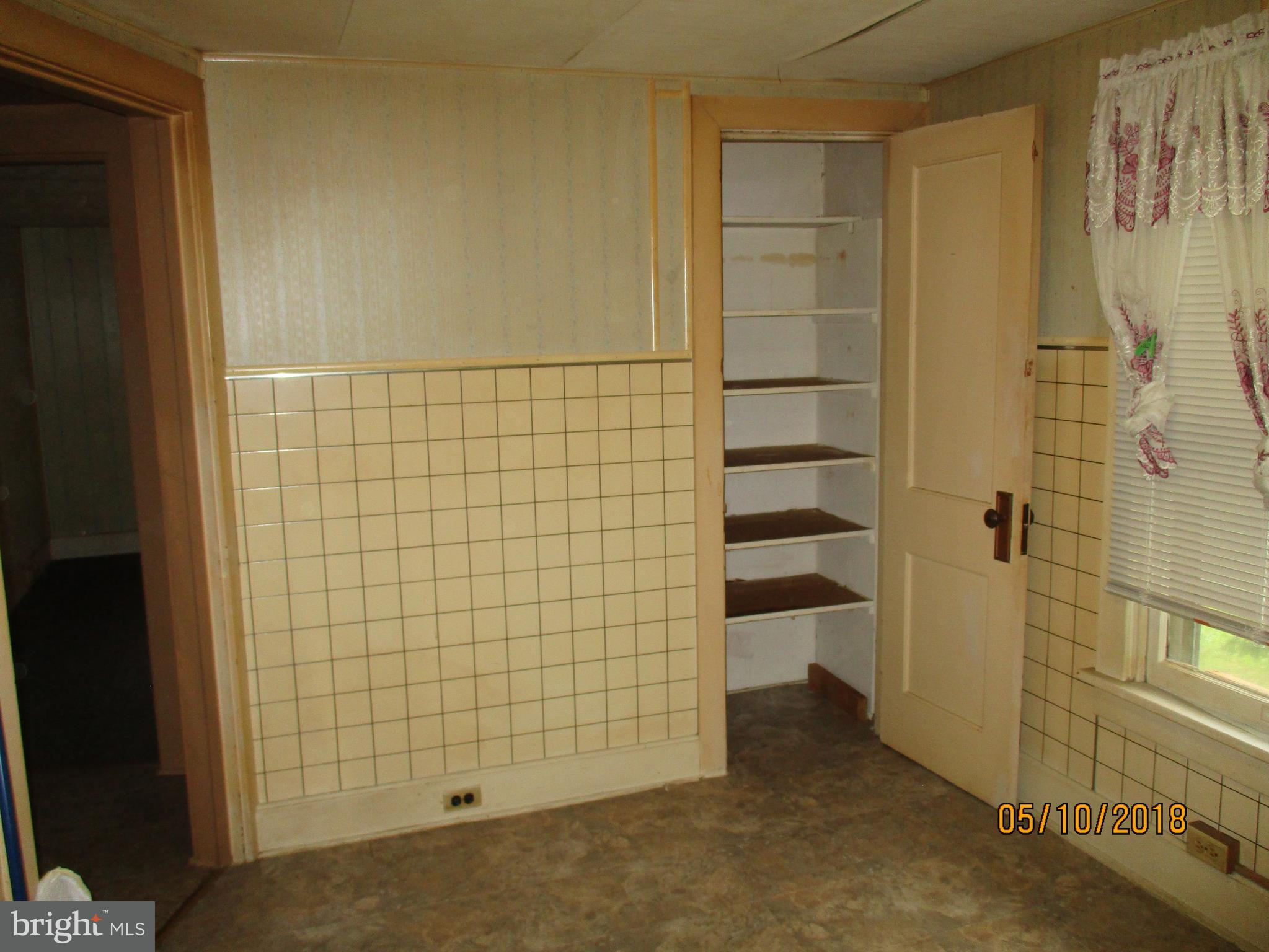 913 Quentin Road Lebanon, PA 17042 - Photo 11 of 14 Gallery Image 11