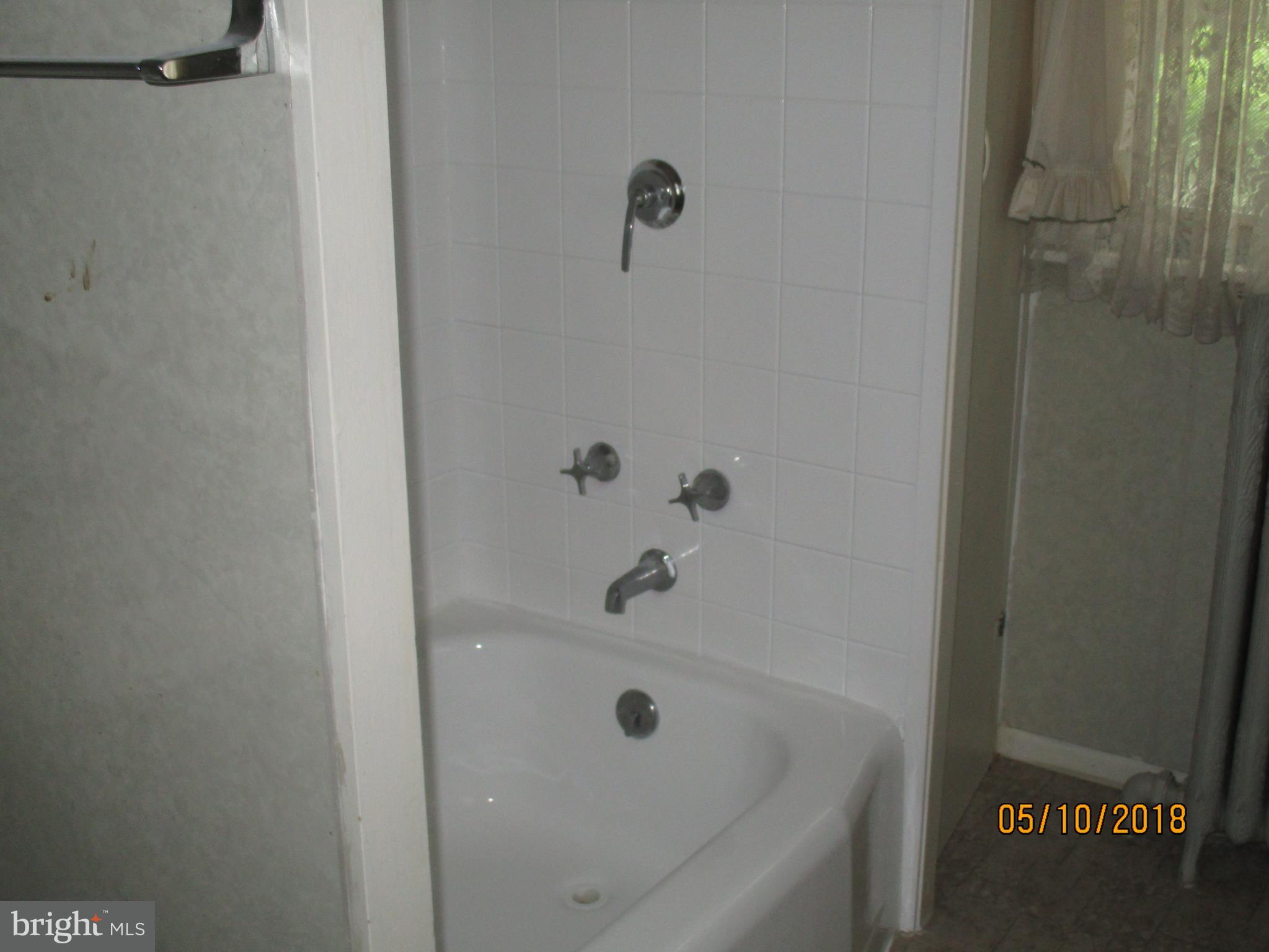 913 Quentin Road Lebanon, PA 17042 - Photo 12 of 14 Gallery Image 12