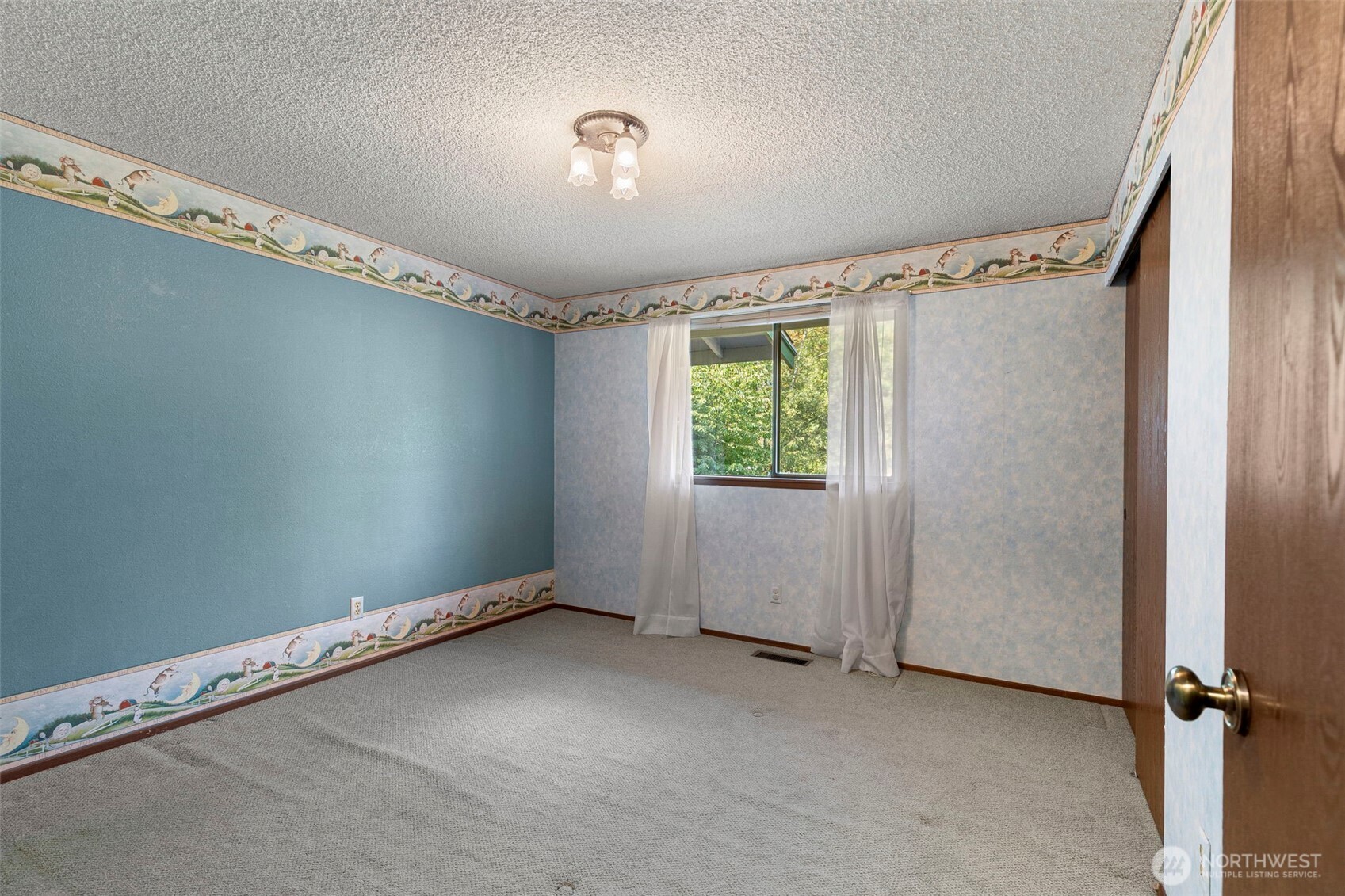 4505 Phillips Road Southeast Port Orchard, WA 98366 - Photo 22 of 39 Gallery Image 22