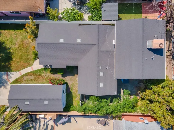 $999,999 | 1331 North Lamer Street, Burbank, CA 91506