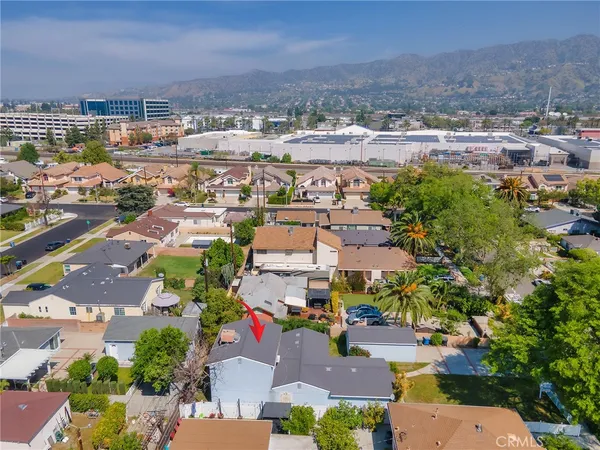 $999,999 | 1331 North Lamer Street, Burbank, CA 91506