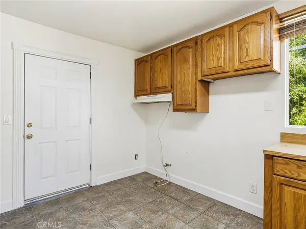 $999,999 | 1331 North Lamer Street, Burbank, CA 91506