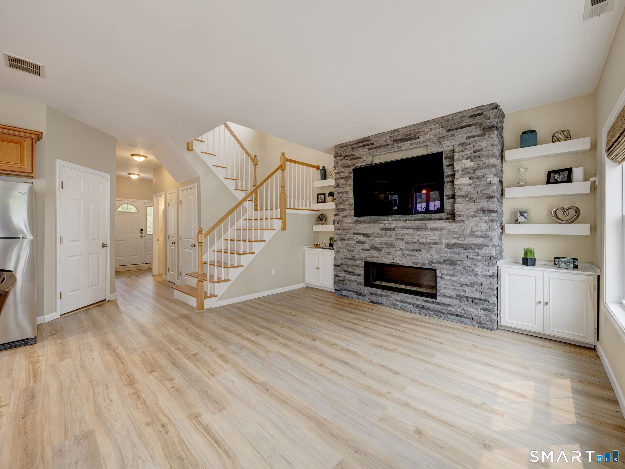 25 Sutton Road Rocky Hill, CT 06067 - Photo 11 of 38 Gallery Image 11
