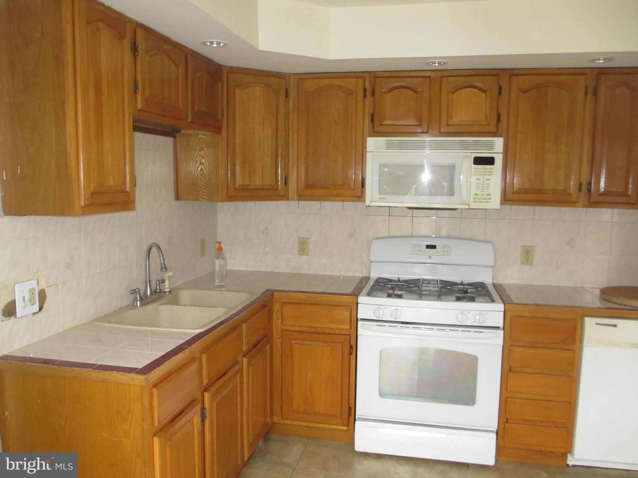 91 Porter Road North East, MD 21901 - Photo 4 of 11 Kitchen