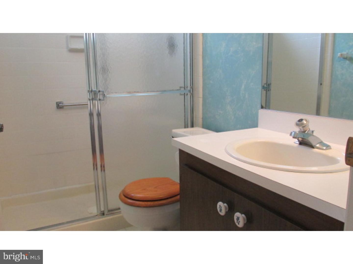 51 Dunstable Road Southampton, NJ 08088 - Photo 14 of 22 Master Bathroom
