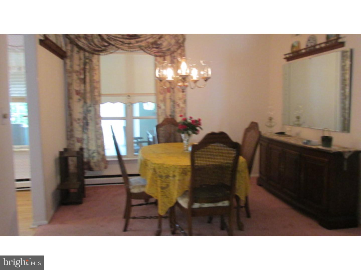 51 Dunstable Road Southampton, NJ 08088 - Photo 7 of 22 Dining Room
