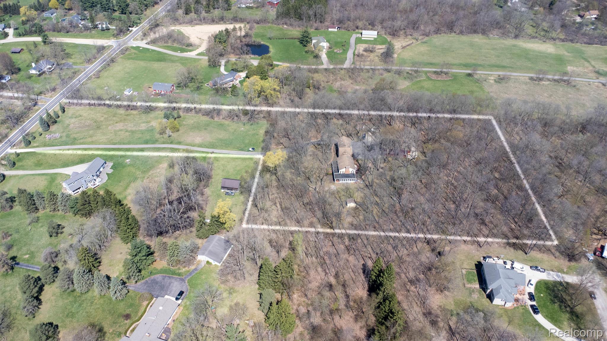 21500 Currie Road Northville, MI 48167 - Photo 40 of 40 Gallery Image 40