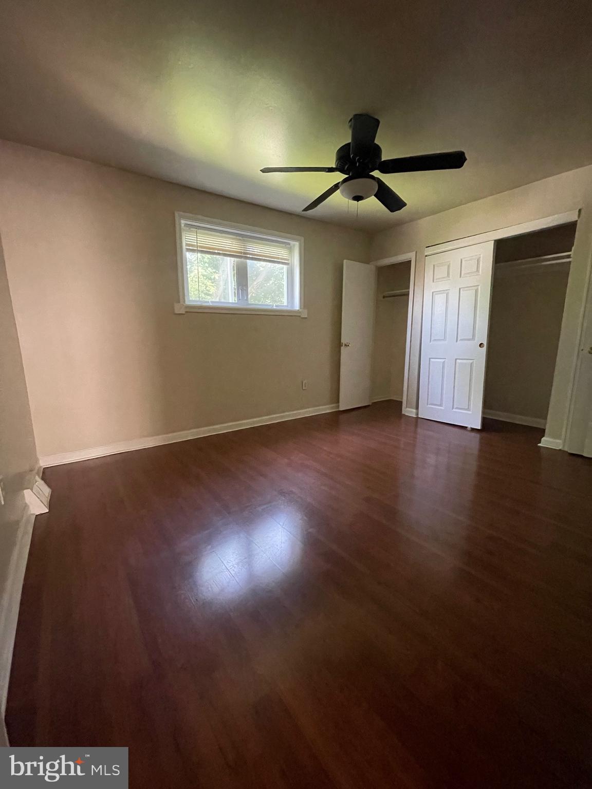 332 Ripka Street Philadelphia, PA 19128 - Photo 4 of 8