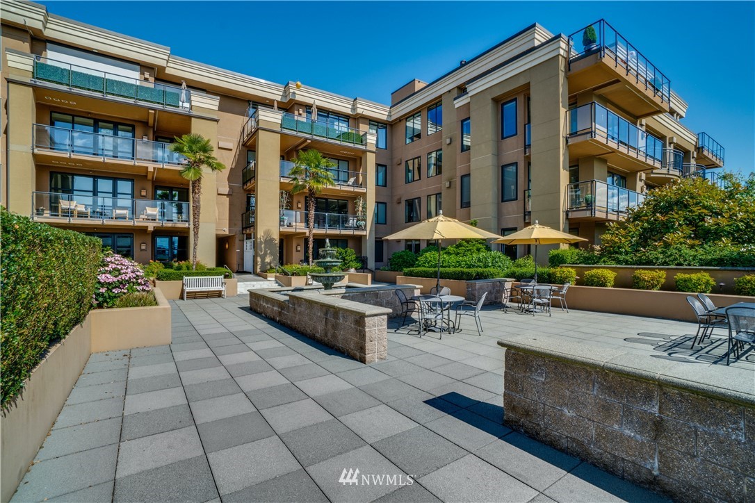 10047 Main Street, Unit 311 Bellevue, WA 98004 - Photo 28 of 34