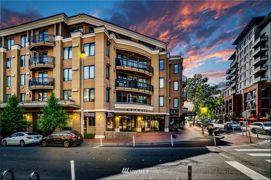 10047 Main Street, Unit 311 Bellevue, WA 98004 - Photo 33 of 34