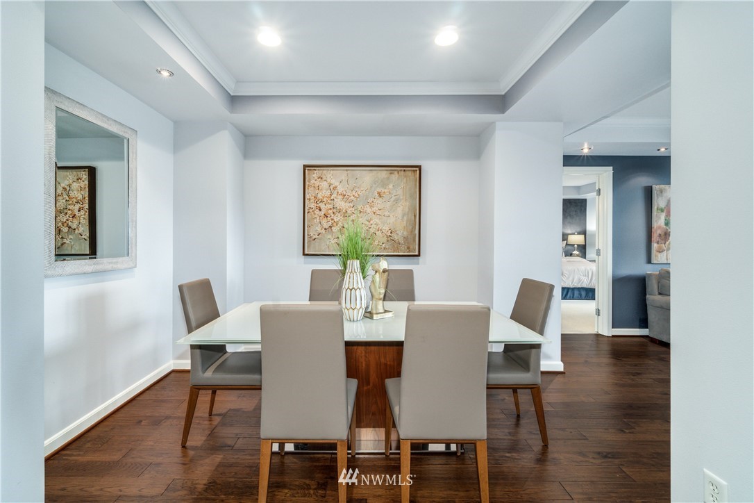 10047 Main Street, Unit 311 Bellevue, WA 98004 - Photo 6 of 34