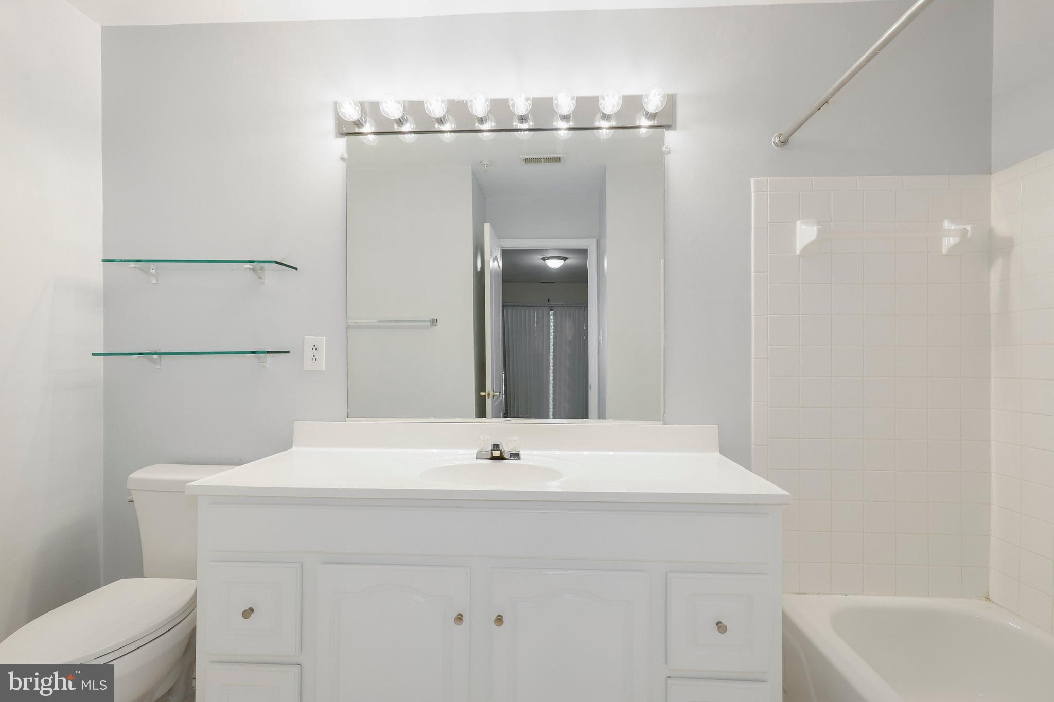 4232 Red Ridge Way Randallstown, MD 21133 - Photo 16 of 32 Gallery Image 16