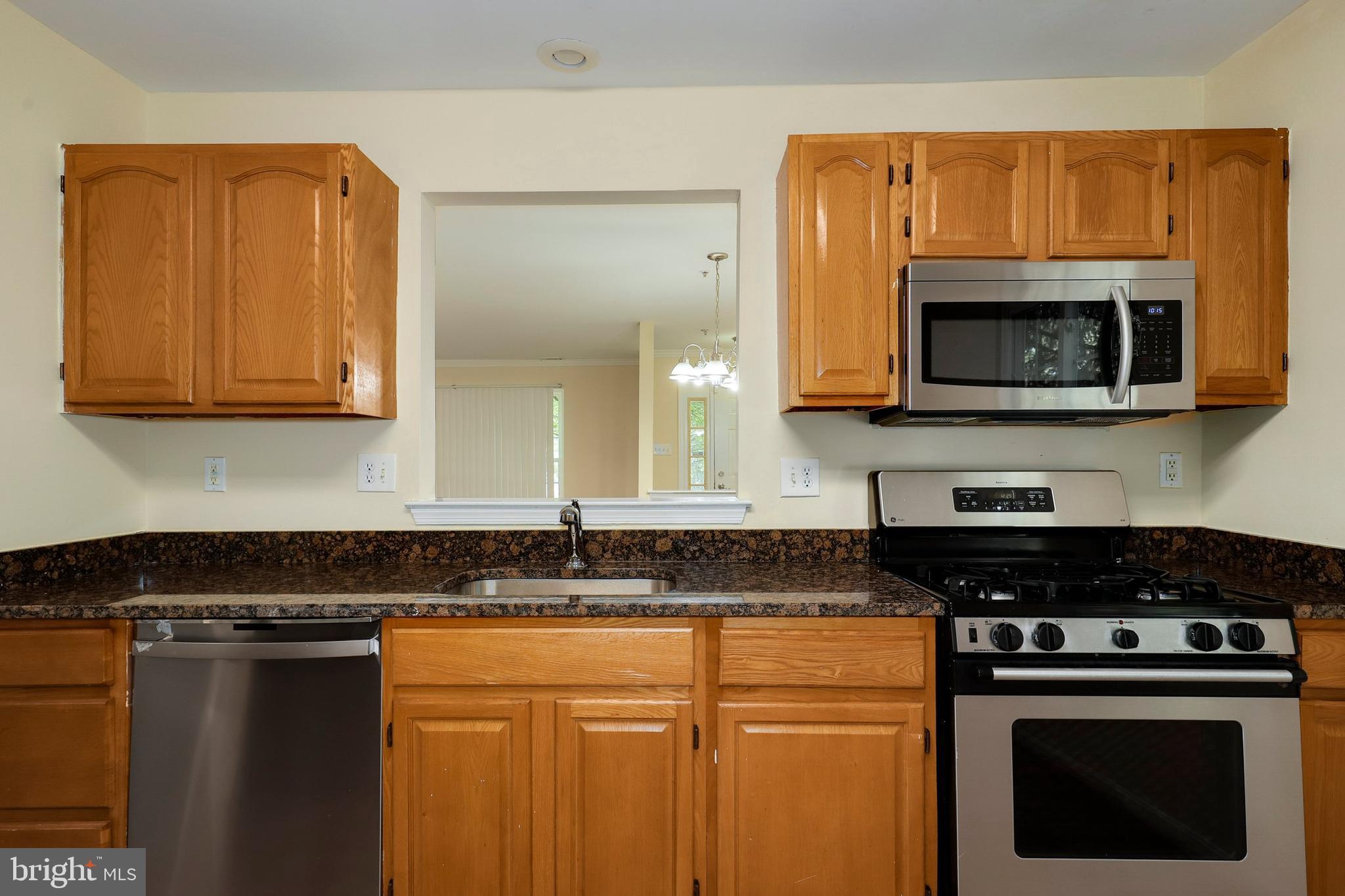 4232 Red Ridge Way Randallstown, MD 21133 - Photo 10 of 32 Gallery Image 10