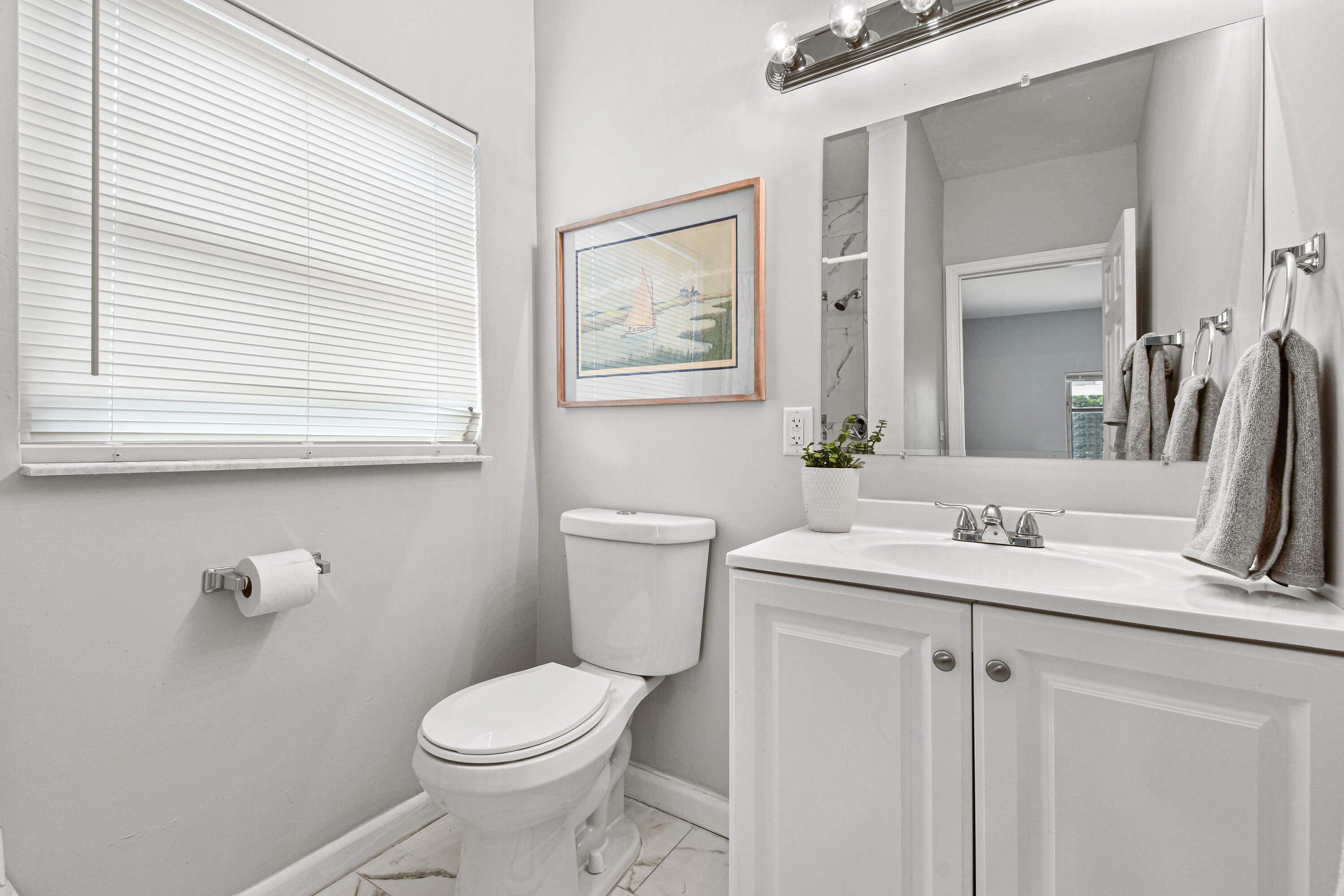 1102 Sunset Road West Palm Beach, FL 33401 - Photo 18 of 37 1102SunsetRd2022_24